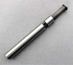 AXLE, VALVE ROCKER ARM PR7